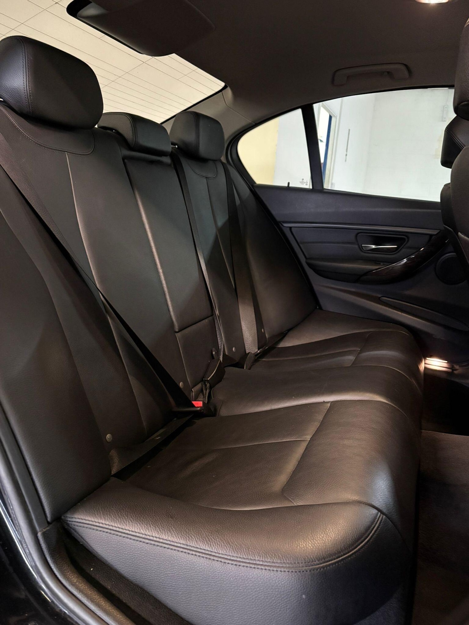 Used BMW 3 Series 2014 for sale - 77190759: Photo 10