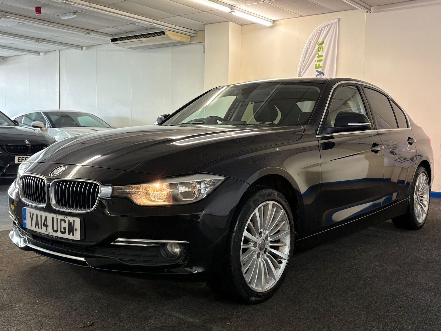 Used BMW 3 Series 2014 for sale - 77190759: Photo 2