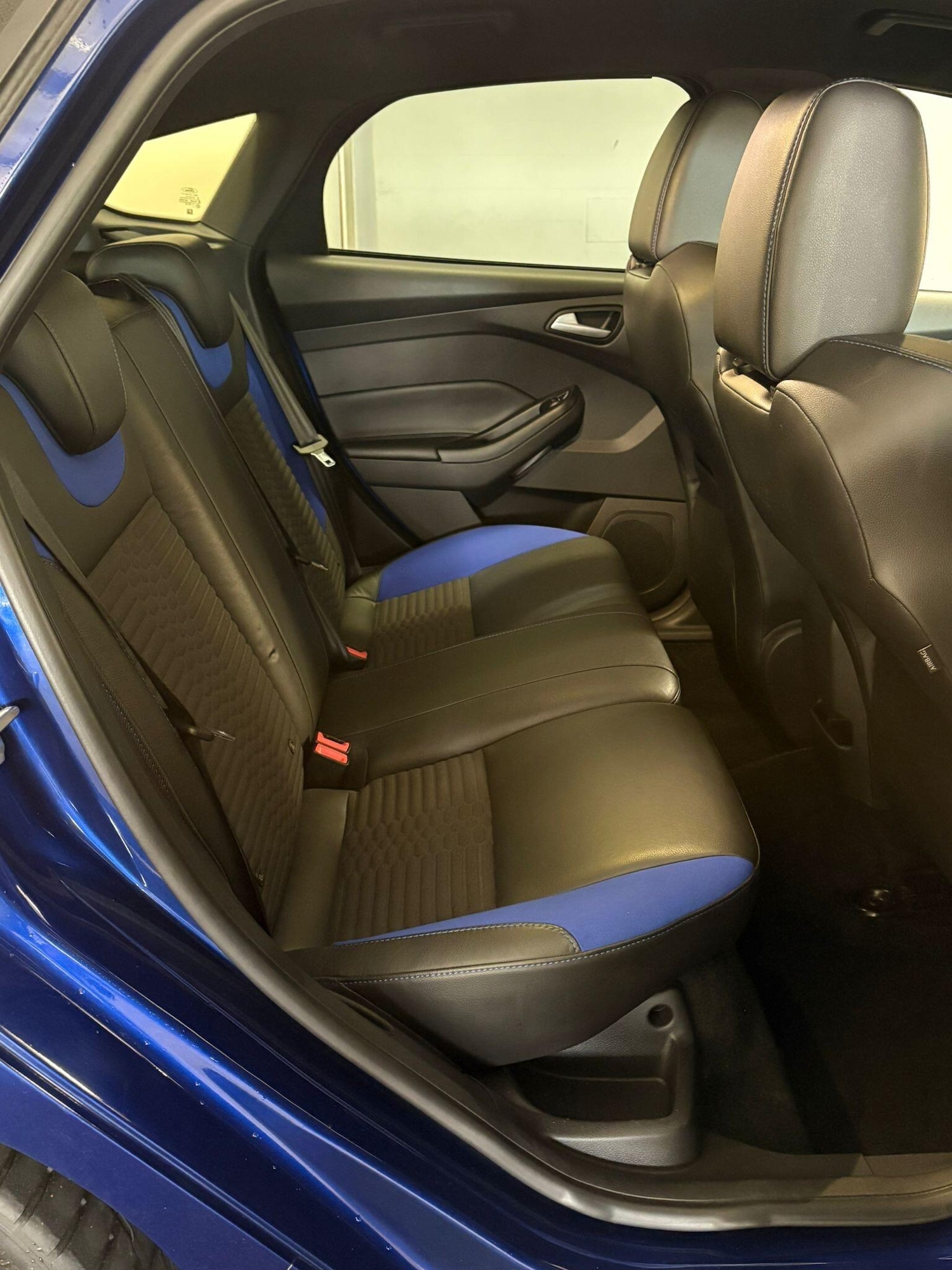 Used Ford Focus 2015 for sale - 76913057: Photo 12