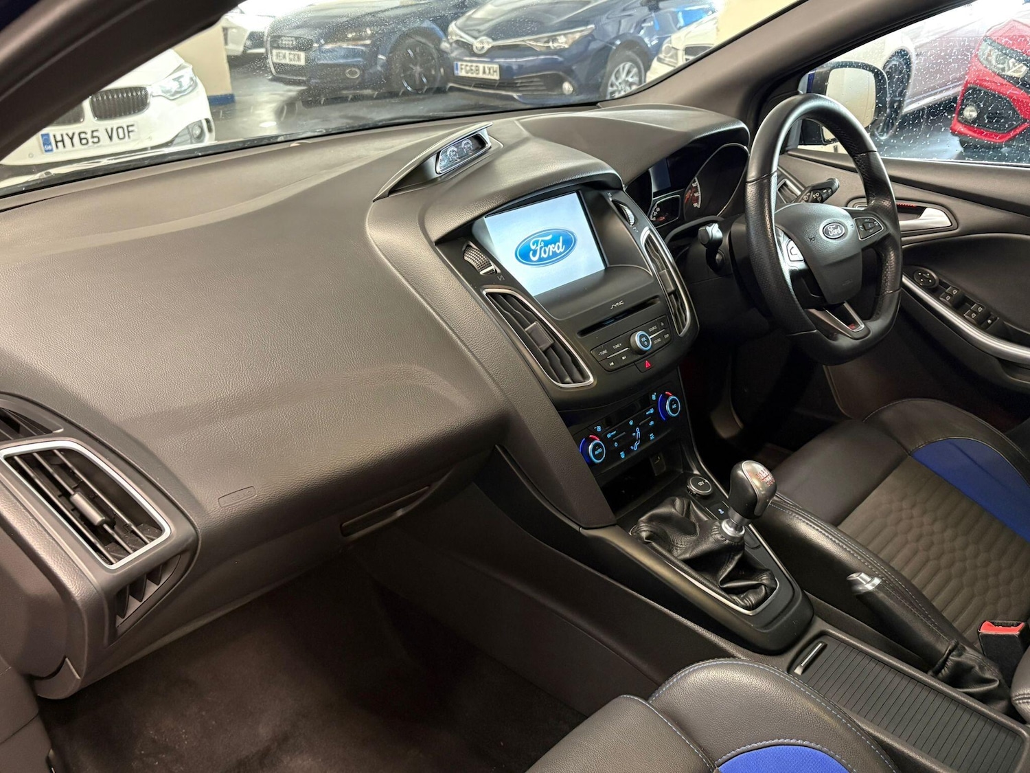 Used Ford Focus 2015 for sale - 76913057: Photo 8