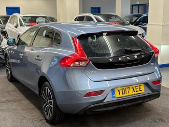 Used Volvo V40 2017 for sale - 78492608: Photo