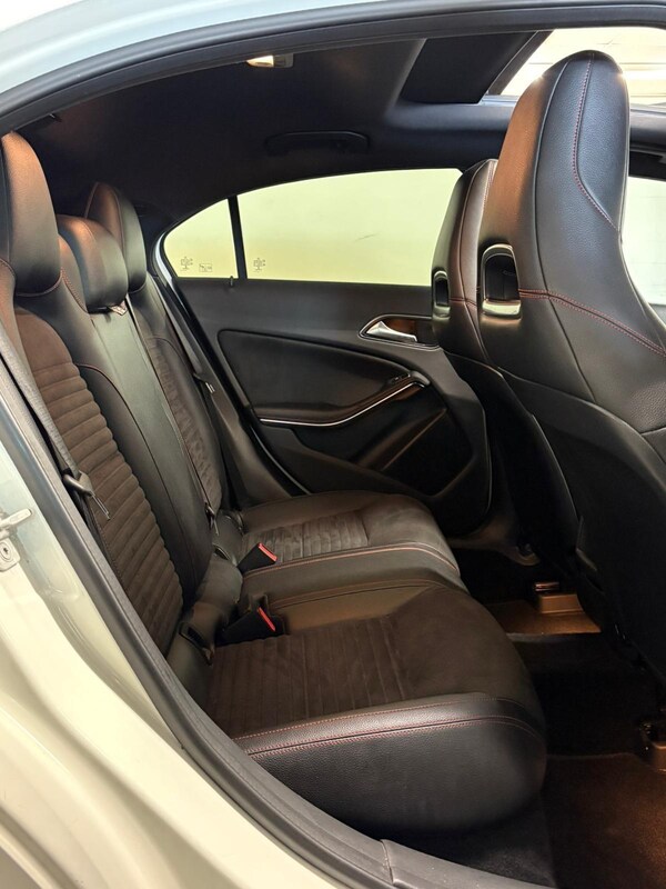Used Mercedes-Benz A-Class 2013 for sale - 76226291: Photo 8
