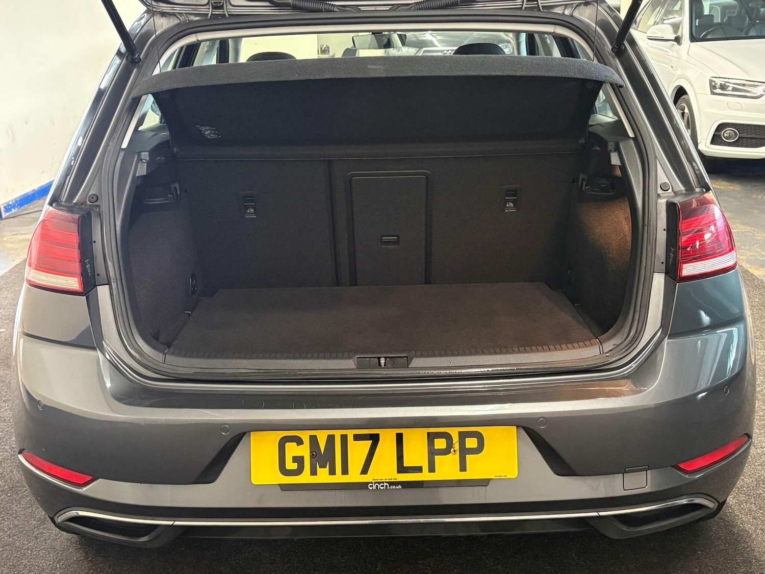 Used Volkswagen Golf 2017 for sale - 76381003: Photo 20