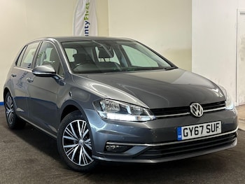 Volkswagen - Golf