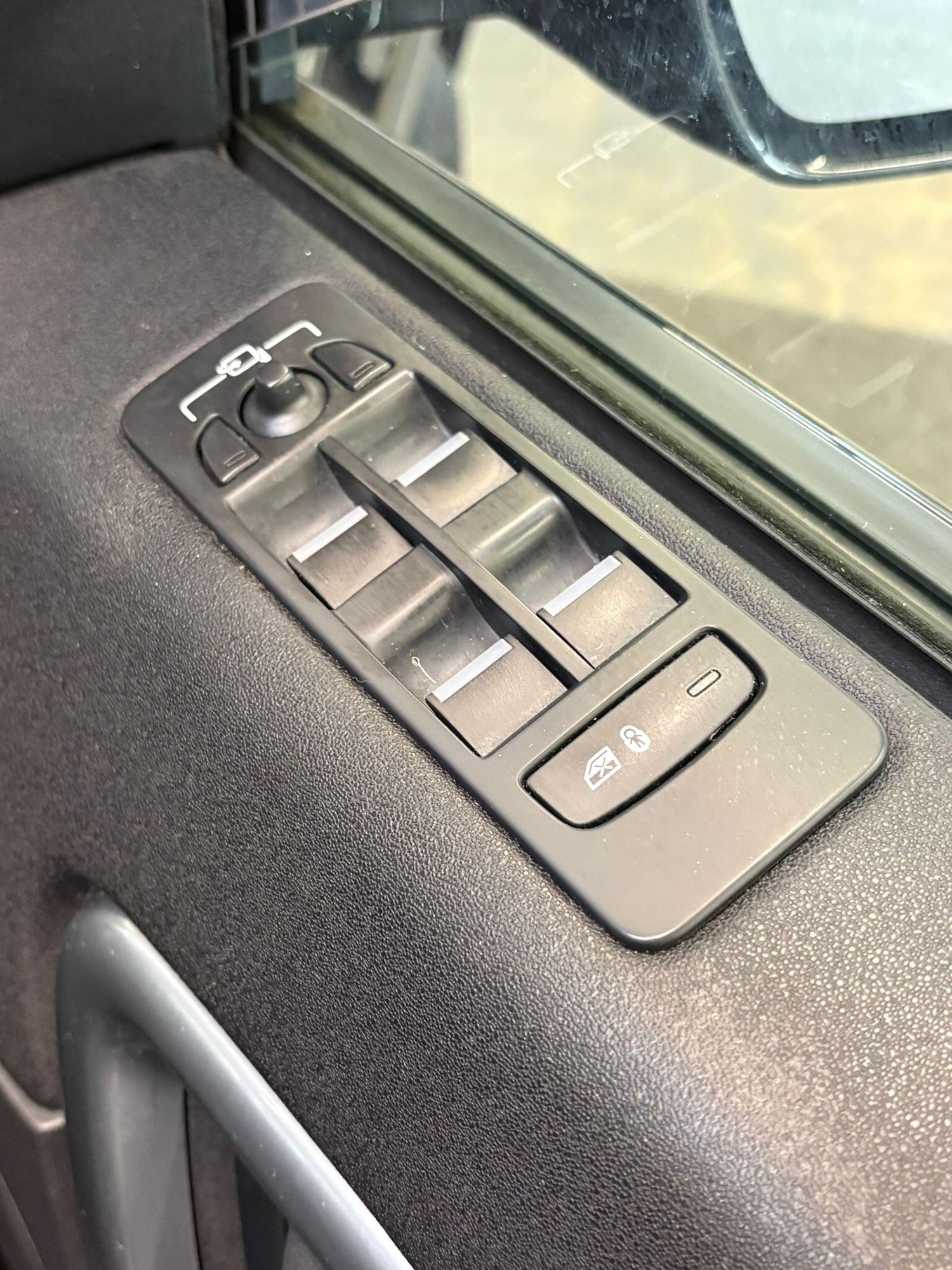 Used Land Rover Discovery Sport for sale - 78127377: Photo 24