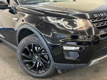 Used Land Rover Discovery Sport 2017 for sale - 78127377: Photo