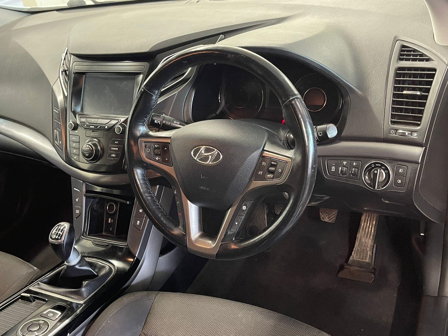 Used Hyundai i40 2017 for sale - 76318065: Photo 16