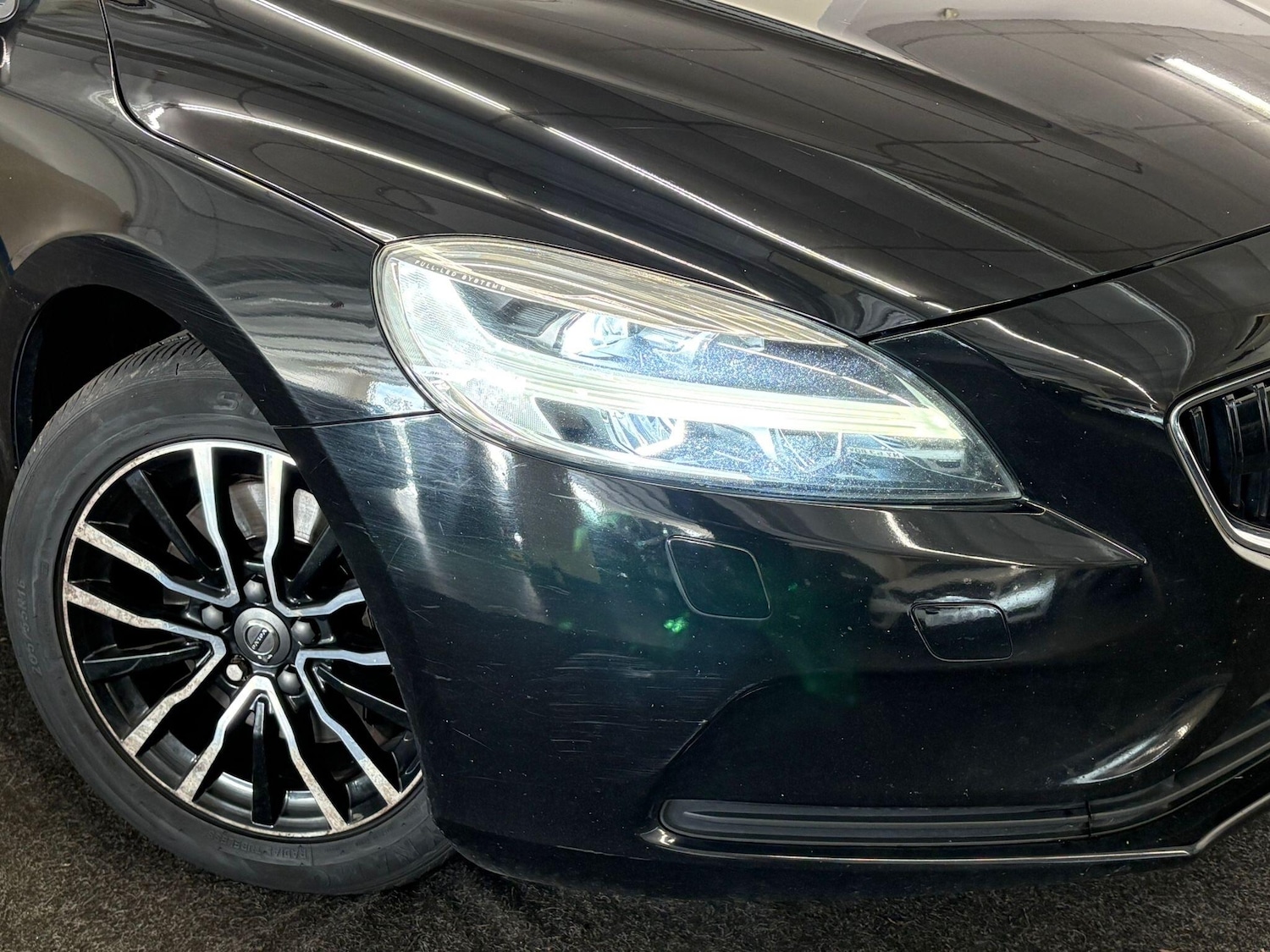 Used Volvo V40 2016 for sale - 76623217: Photo 19