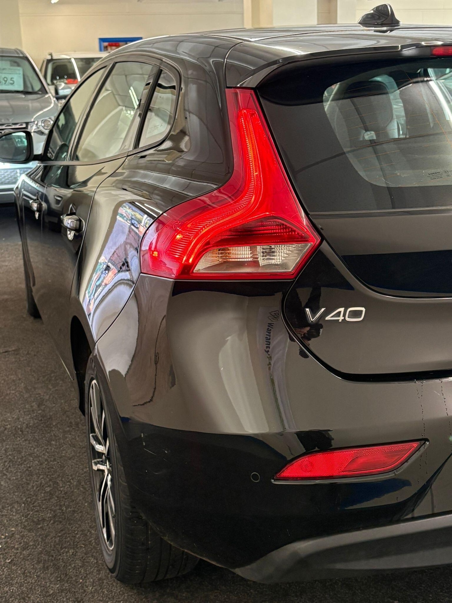 Used Volvo V40 2016 for sale - 76623217: Photo 20