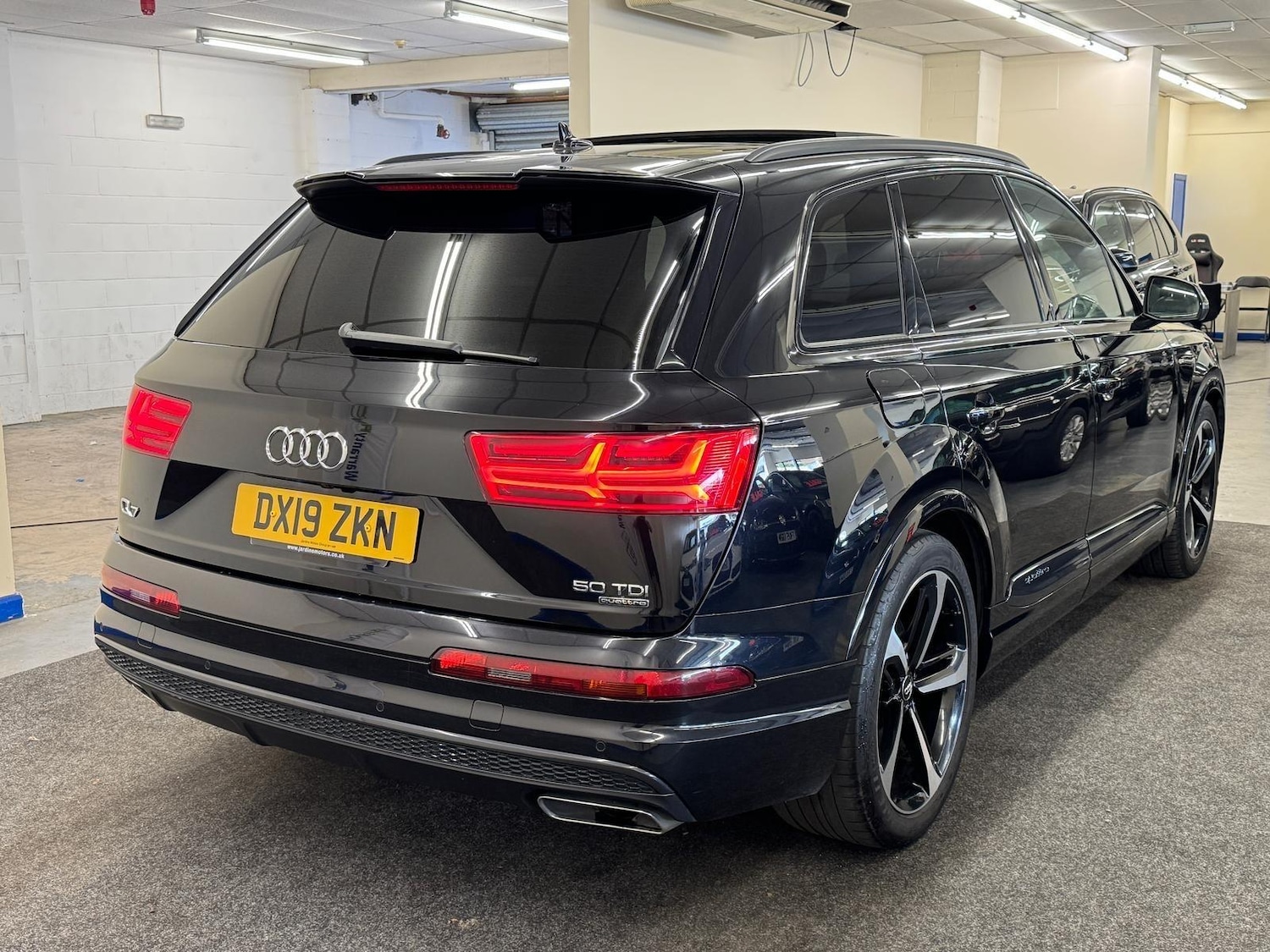 Used Audi Q7 2019 for sale - 76623213: Photo 9