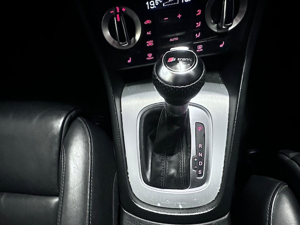 Used Audi Q3 2012 for sale - 76317883: Photo 13
