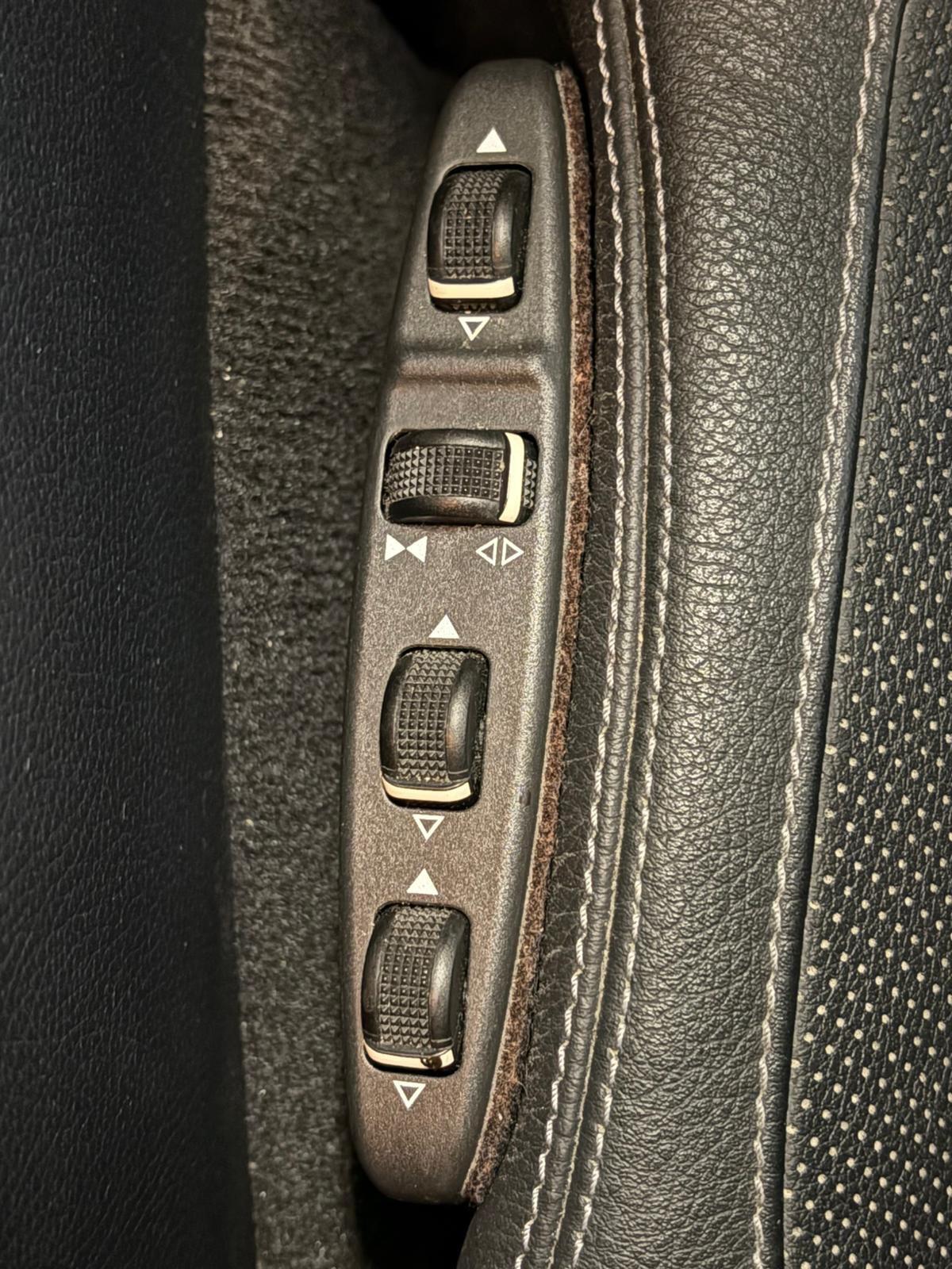 Used Mercedes-Benz E Class 2014 for sale - 76623219: Photo 21