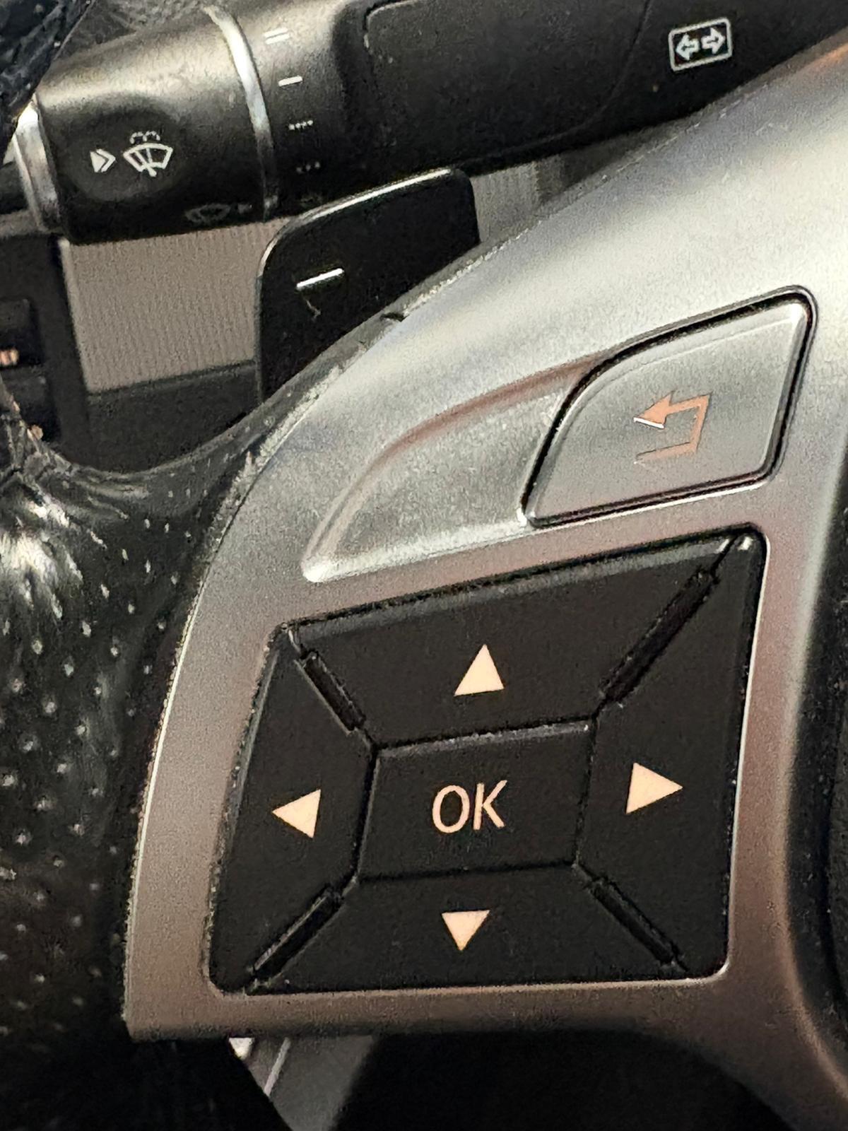 Used Mercedes-Benz E Class 2014 for sale - 76623219: Photo 25