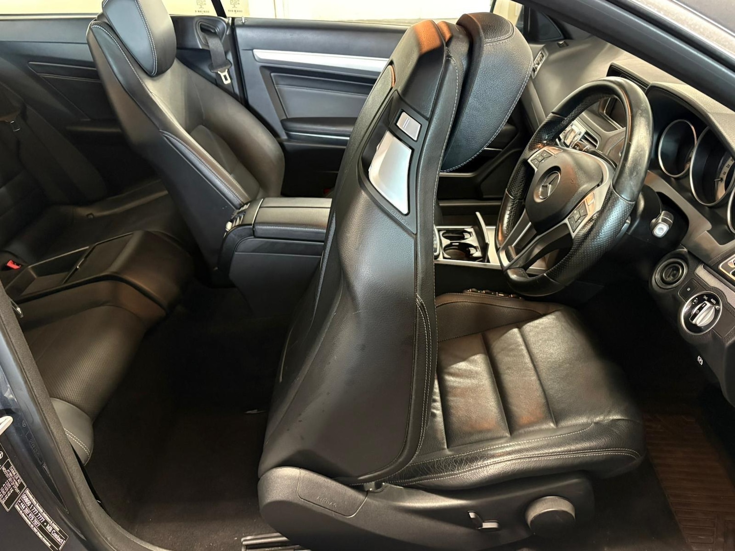 Used Mercedes-Benz E Class 2014 for sale - 76623219: Photo 27