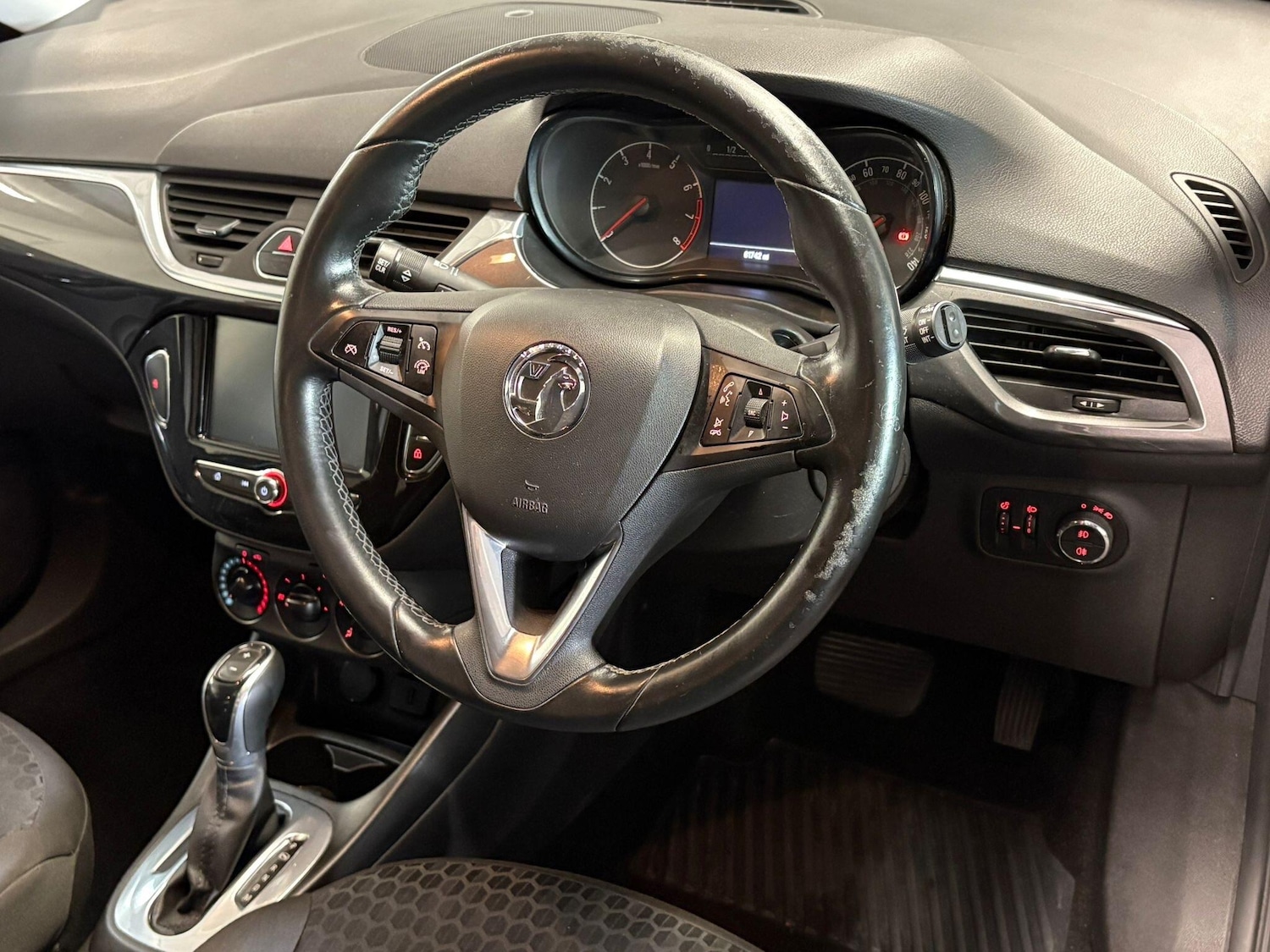 Used Vauxhall Corsa 2016 for sale - 76398517: Photo 20