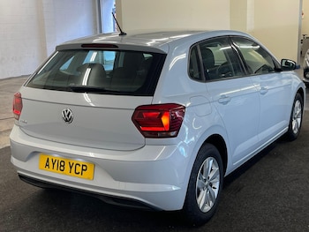 Used Volkswagen Polo 2018 for sale - 76612869: Photo