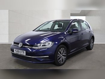 Used Volkswagen Golf 2018 for sale - 78416598: Photo