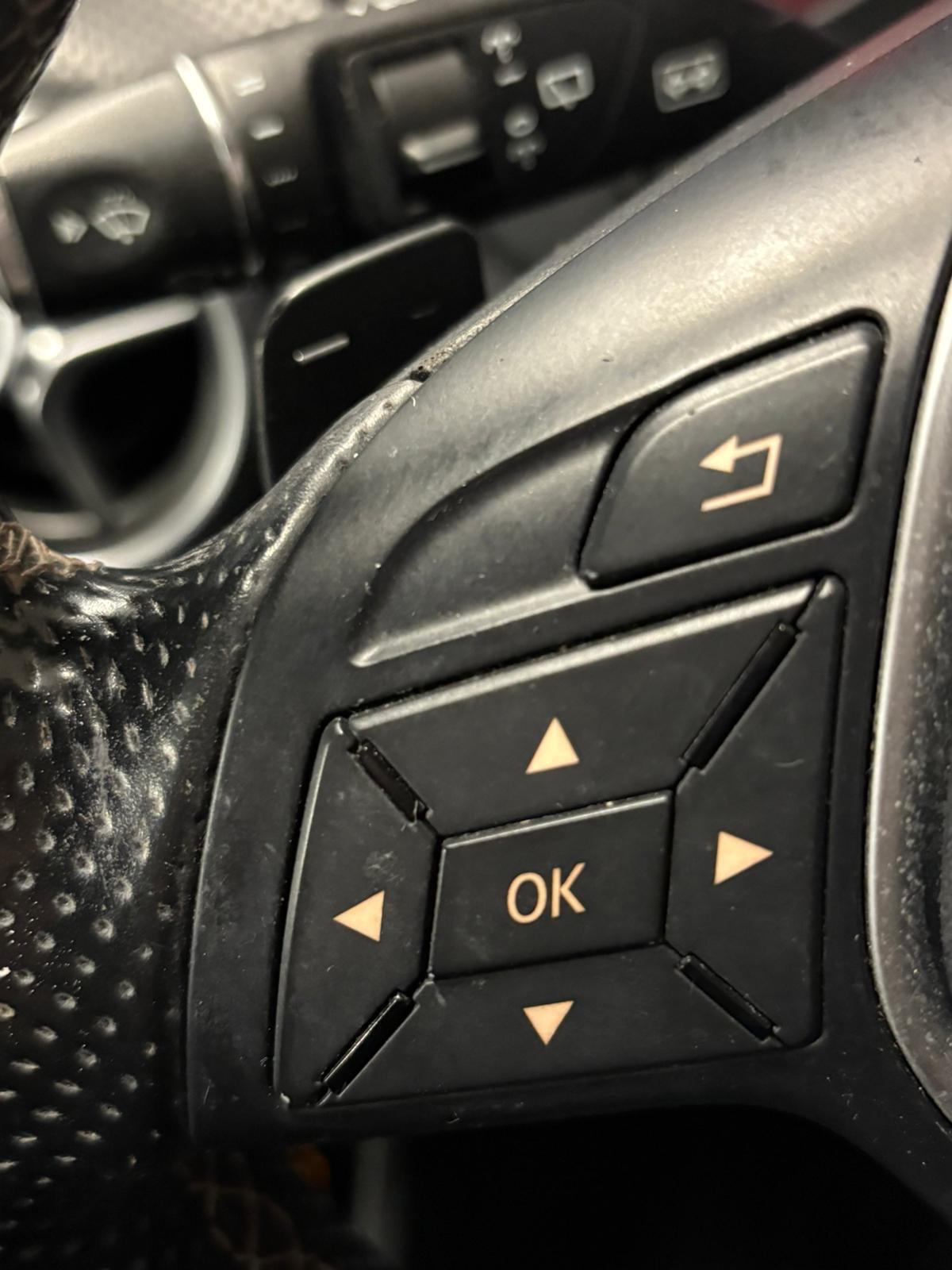 Used Mercedes-Benz A-Class 2014 for sale - 76336493: Photo 14