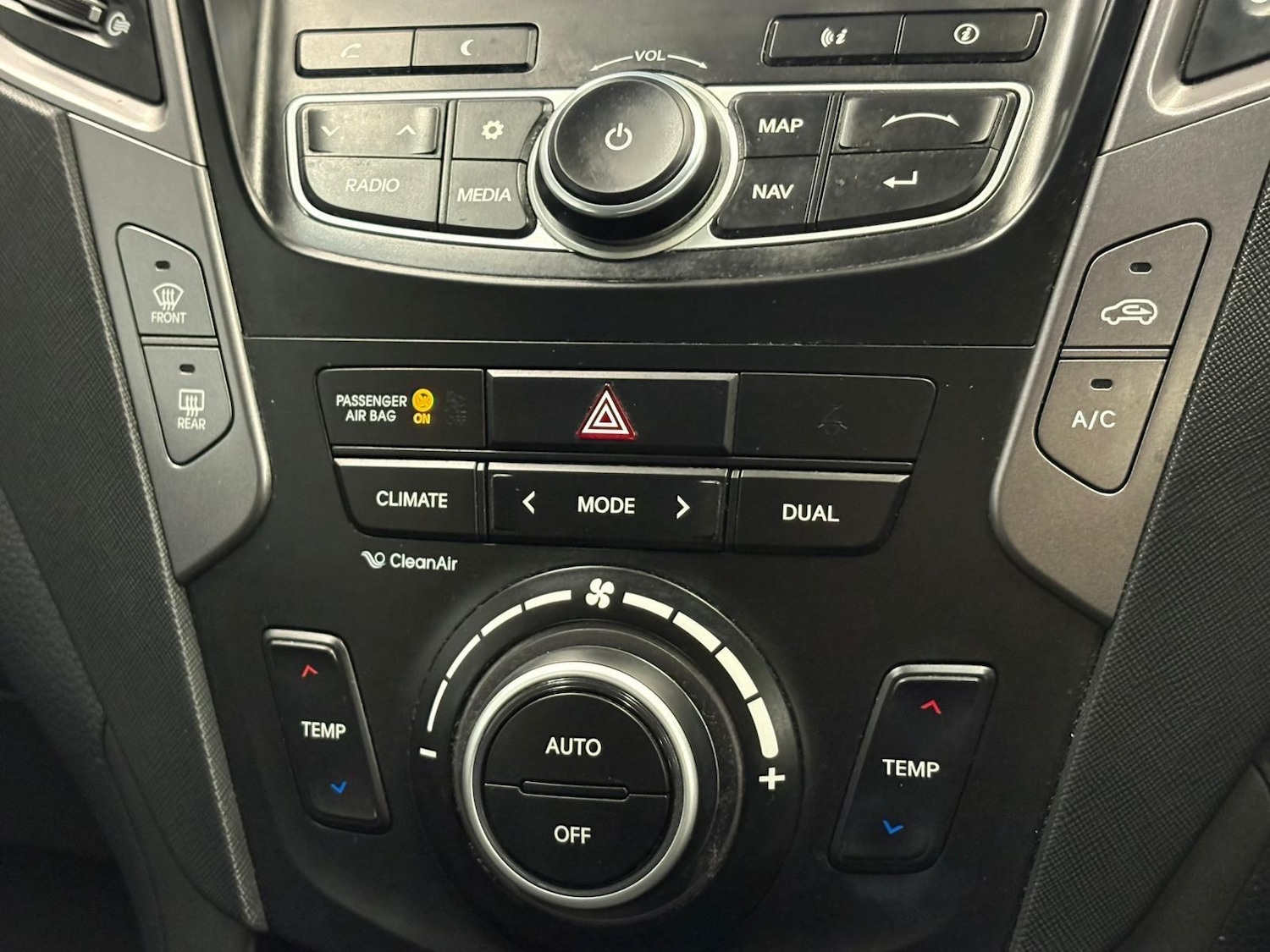 Used Hyundai Santa Fe for sale - 78006987: Photo 17