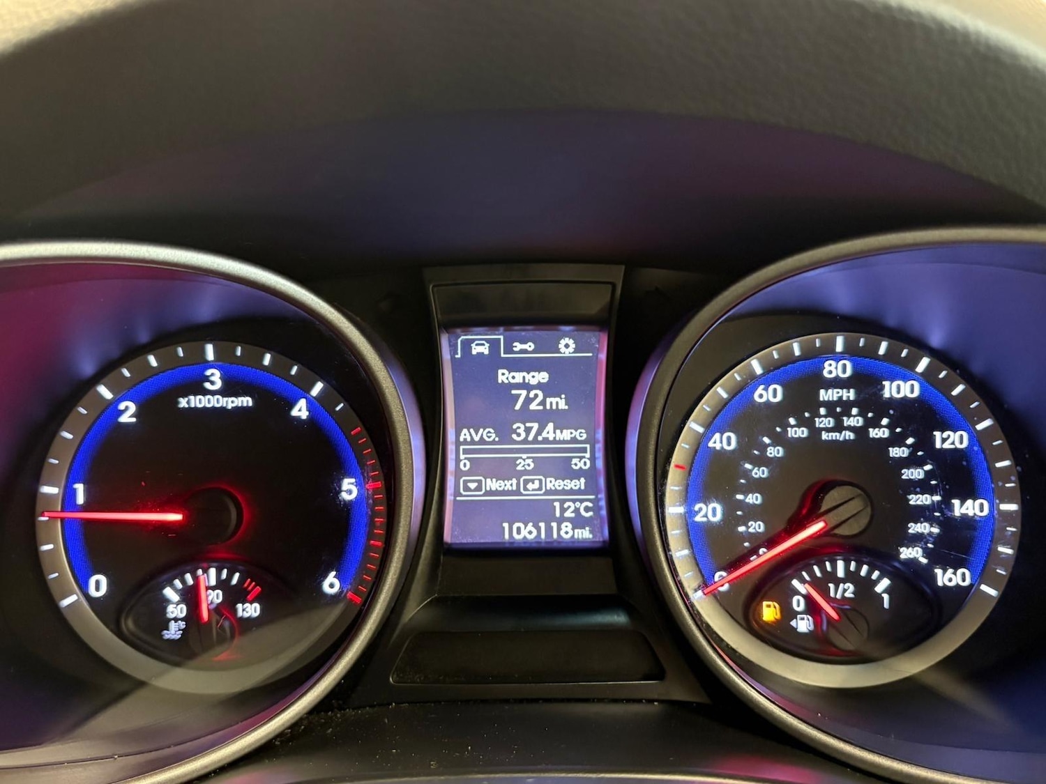 Used Hyundai Santa Fe for sale - 78006987: Photo 24