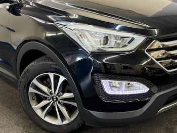 Used Hyundai Santa Fe 2015 for sale - 78006987: Photo