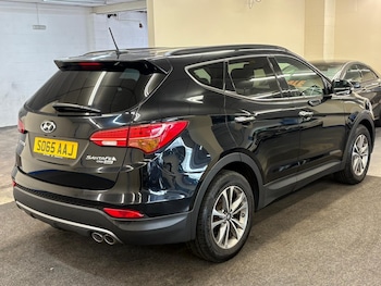 Used Hyundai Santa Fe 2015 for sale - 78006987: Photo