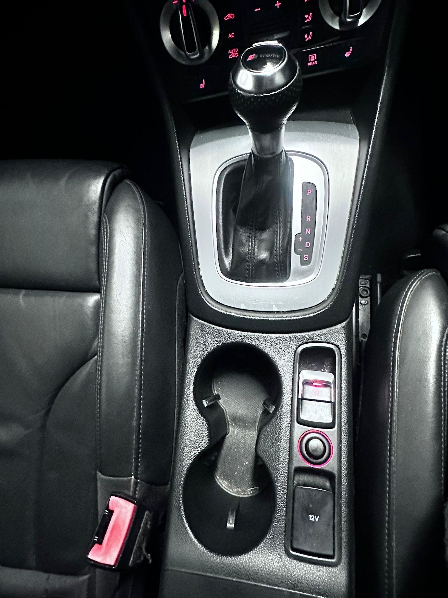 Used Audi Q3 2012 for sale - 76623252: Photo 11