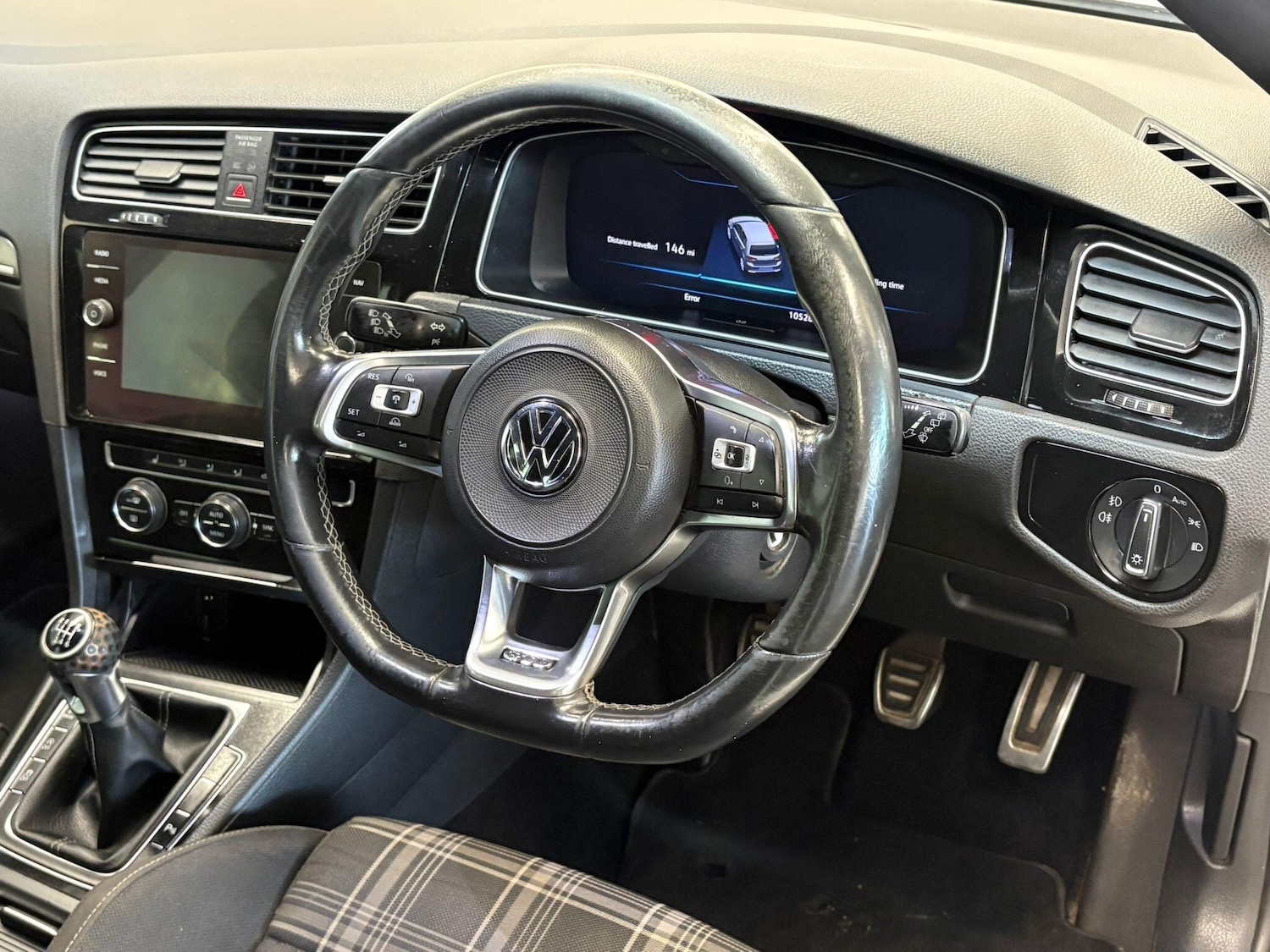 Used Volkswagen Golf 2017 for sale - 77658685: Photo 23