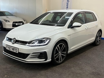 Used Volkswagen Golf 2017 for sale - 77658685: Photo