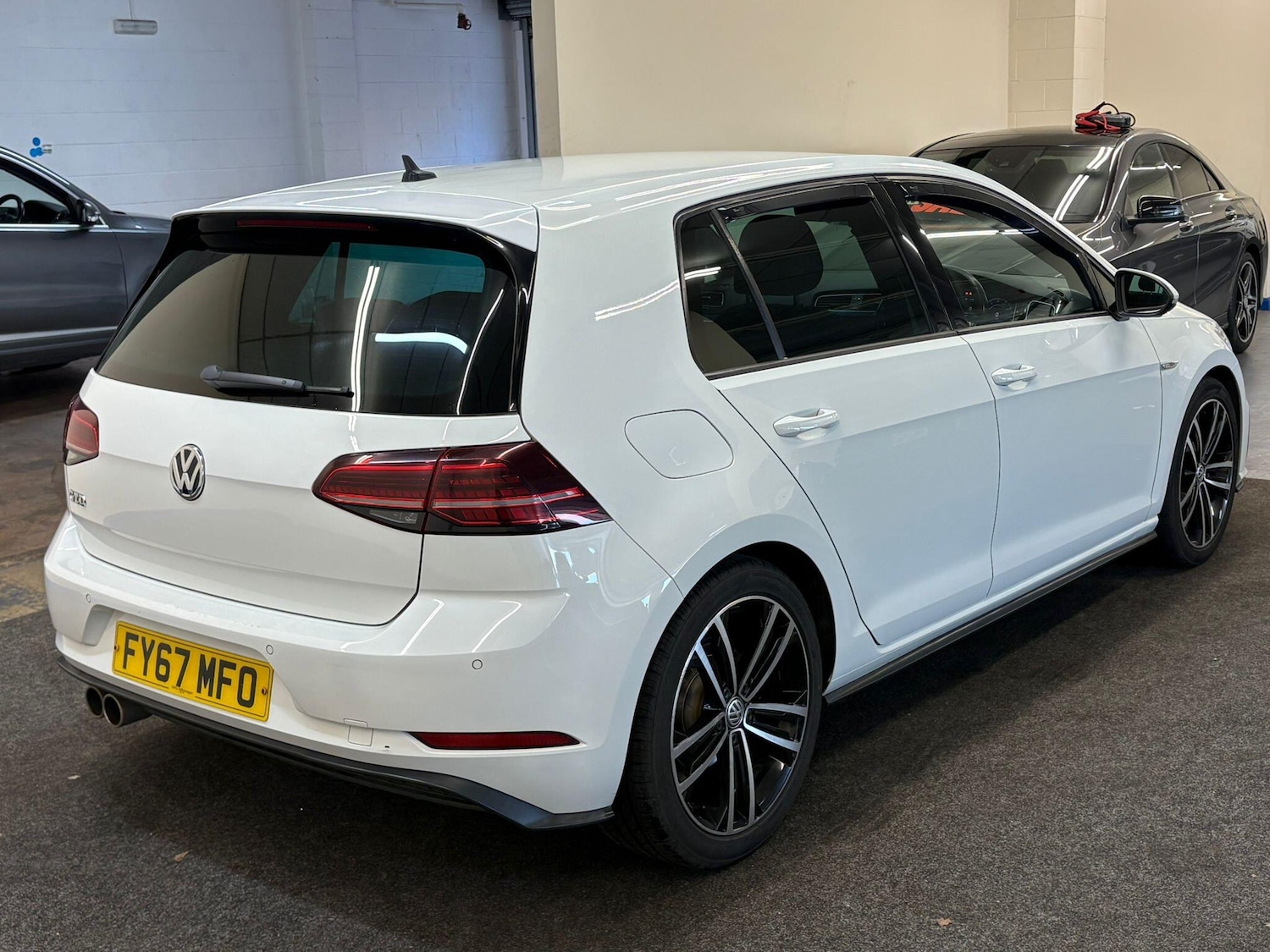 Used Volkswagen Golf 2017 for sale - 77658685: Photo 8