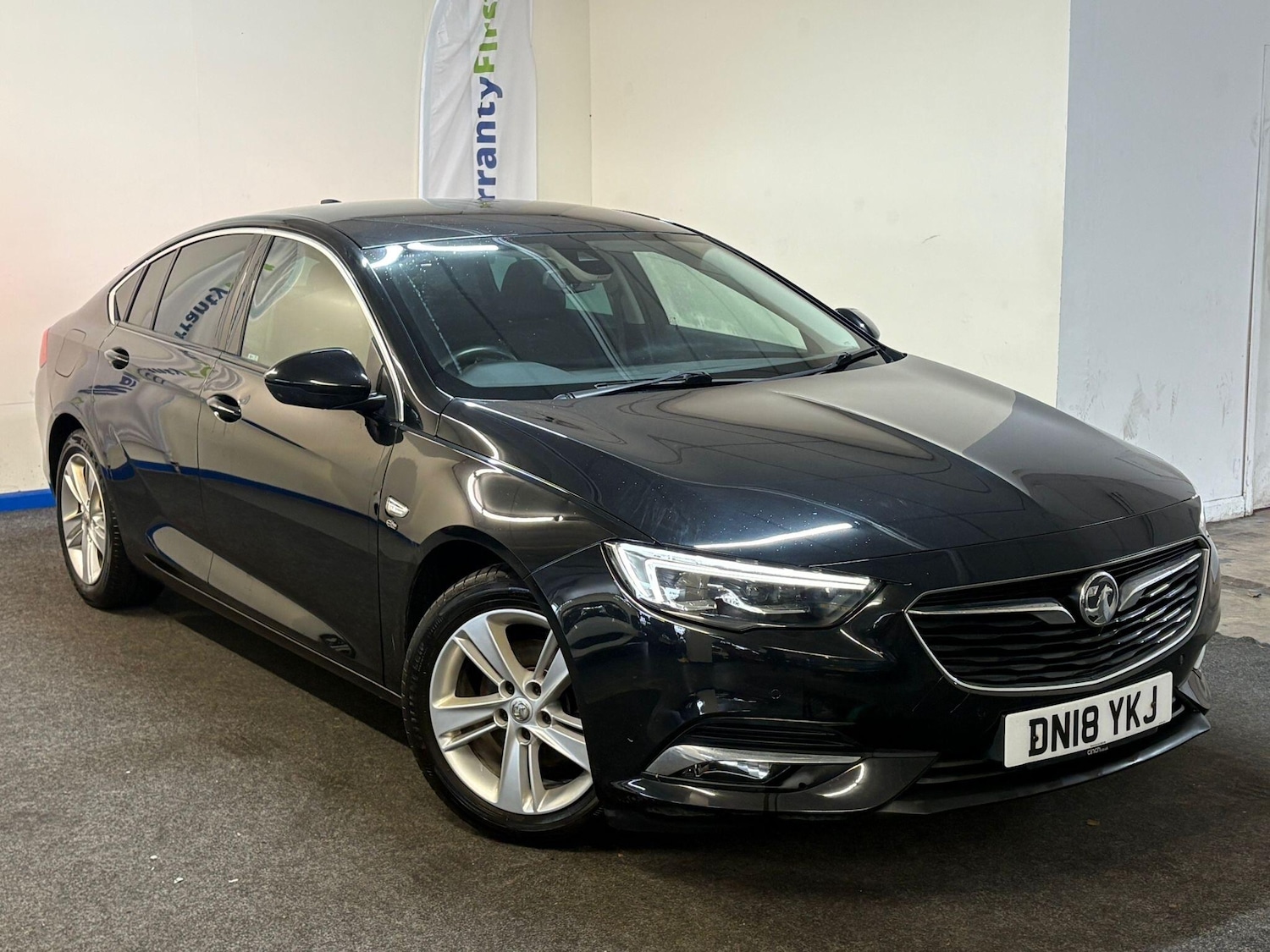 Used Vauxhall Insignia 2018 for sale - 77290903: Photo 10