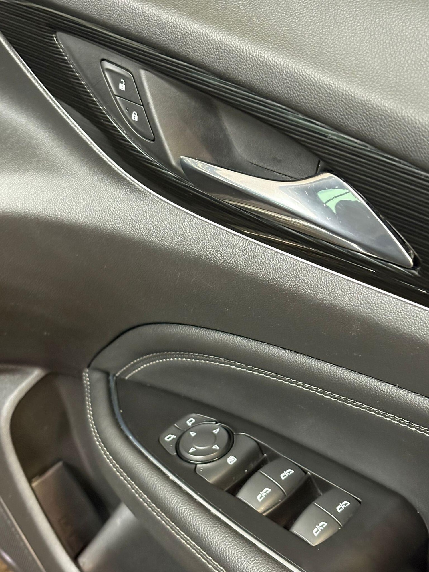 Used Vauxhall Insignia 2018 for sale - 77290903: Photo 18