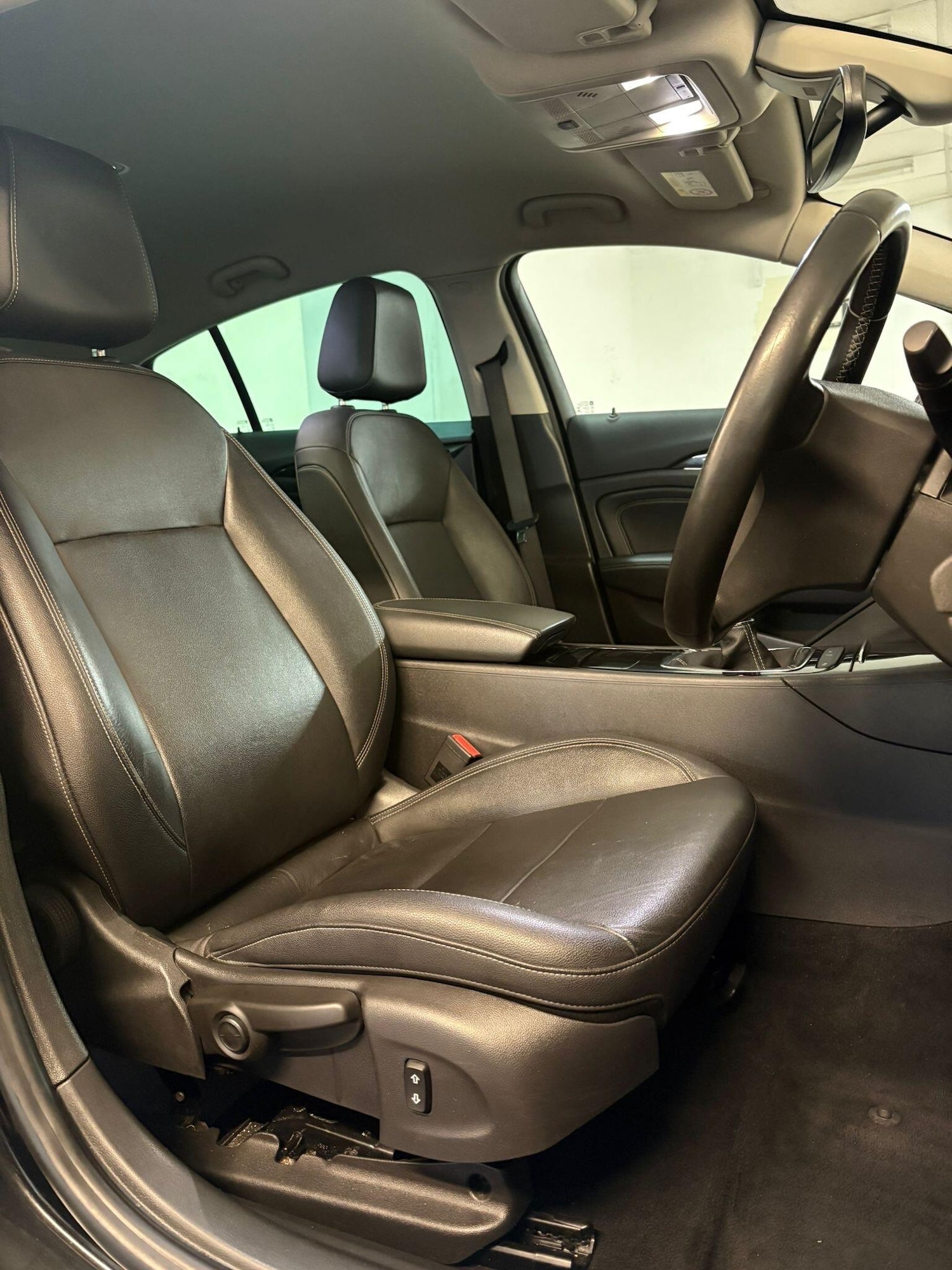 Used Vauxhall Insignia 2018 for sale - 77290903: Photo 8