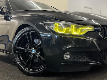 Used BMW 3 Series 2018 for sale - 76002365: Photo