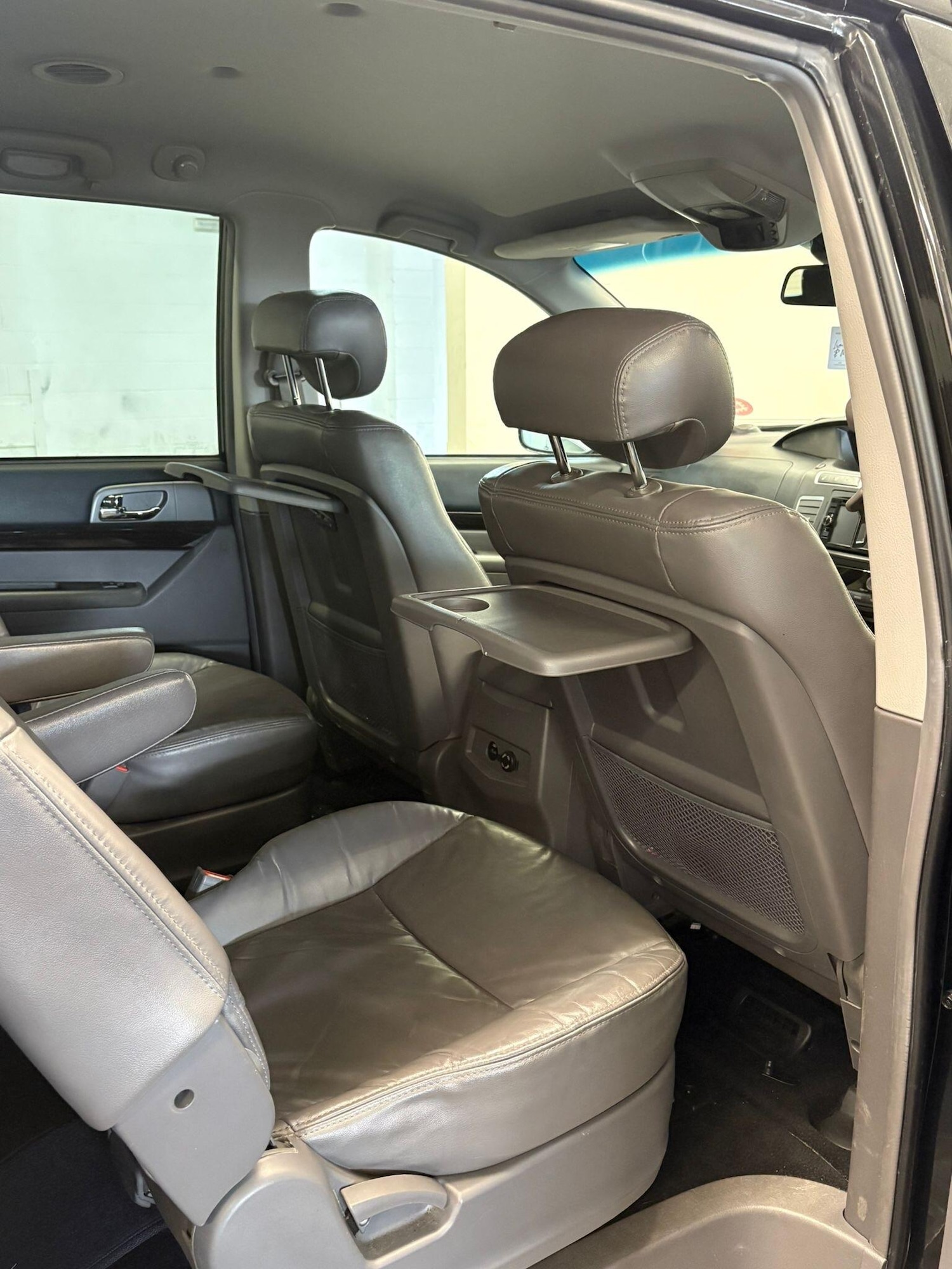 Used Ssangyong Turismo for sale - 78147899: Photo 12