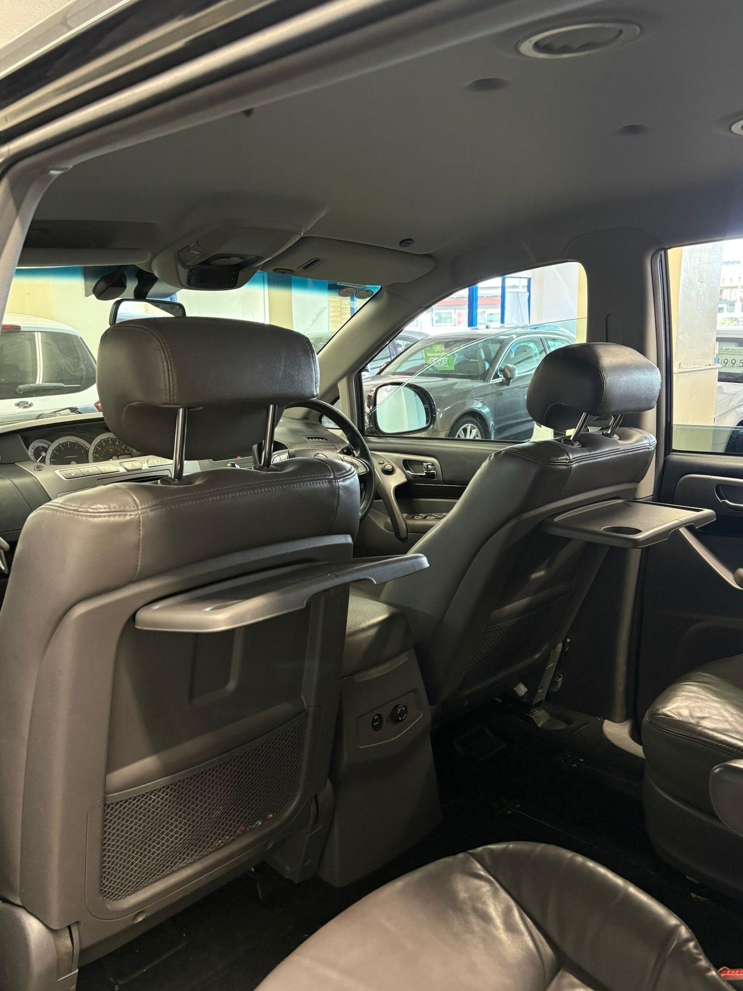 Used Ssangyong Turismo for sale - 78147899: Photo 21