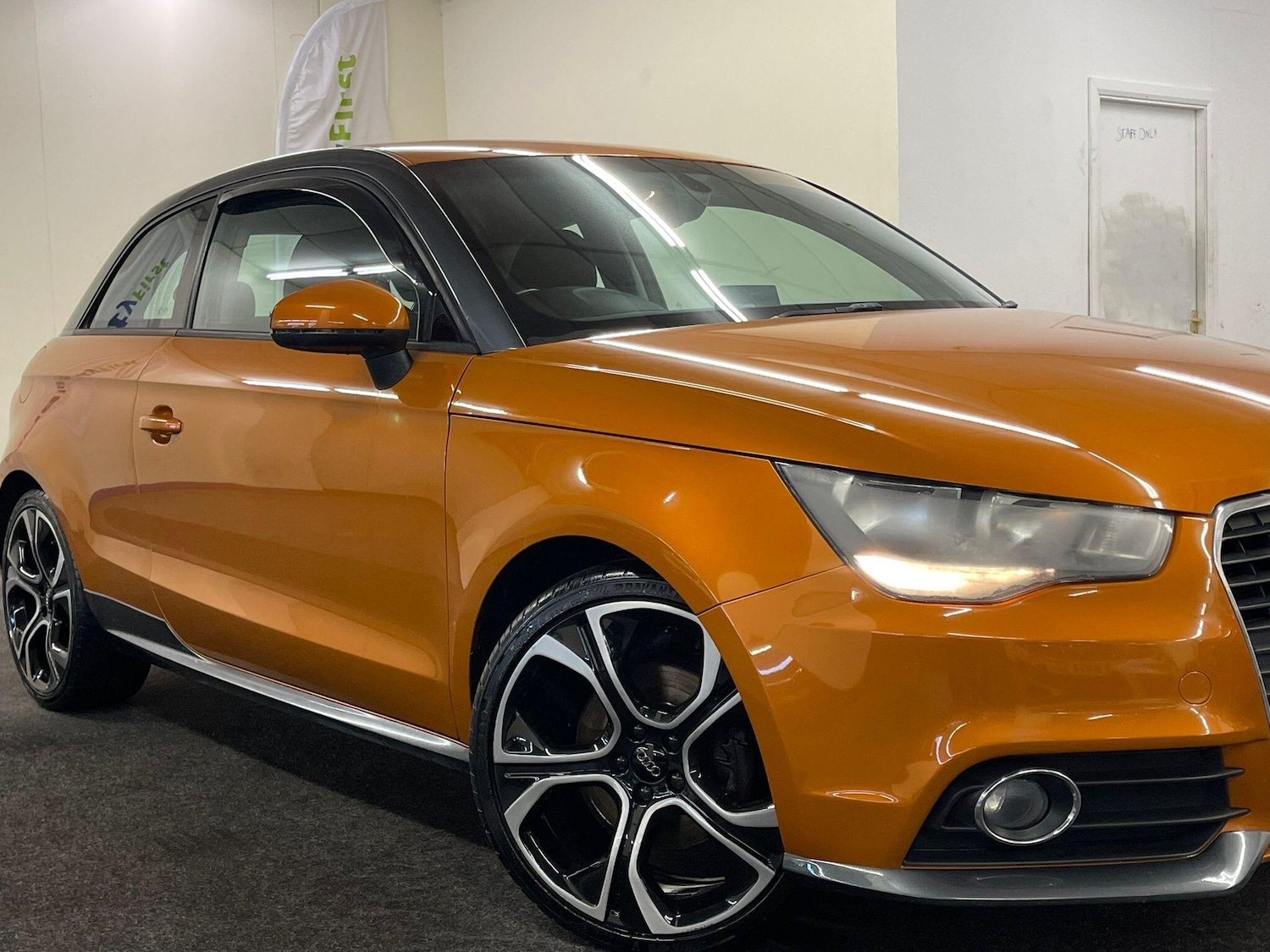 Used Audi A1 2014 for sale - 76083856: Photo 6