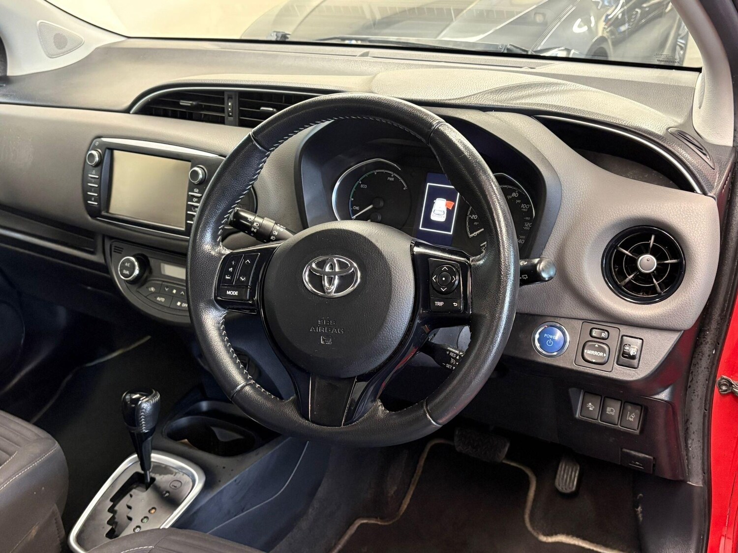 Used Toyota Yaris 2018 for sale - 77940362: Photo 21