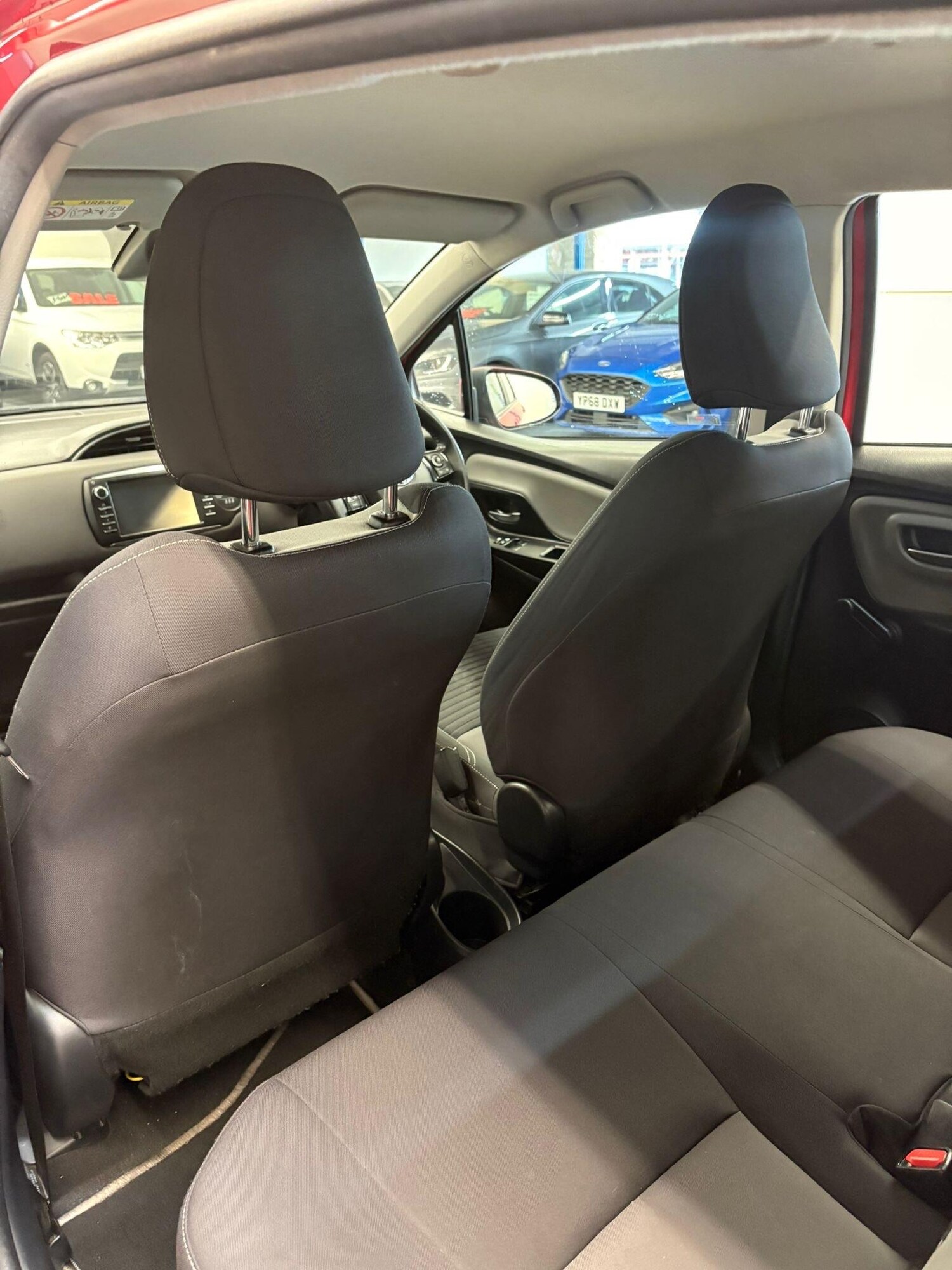 Used Toyota Yaris 2018 for sale - 77940362: Photo 25