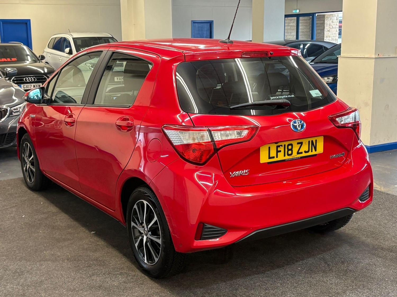Used Toyota Yaris 2018 for sale - 77940362: Photo 3