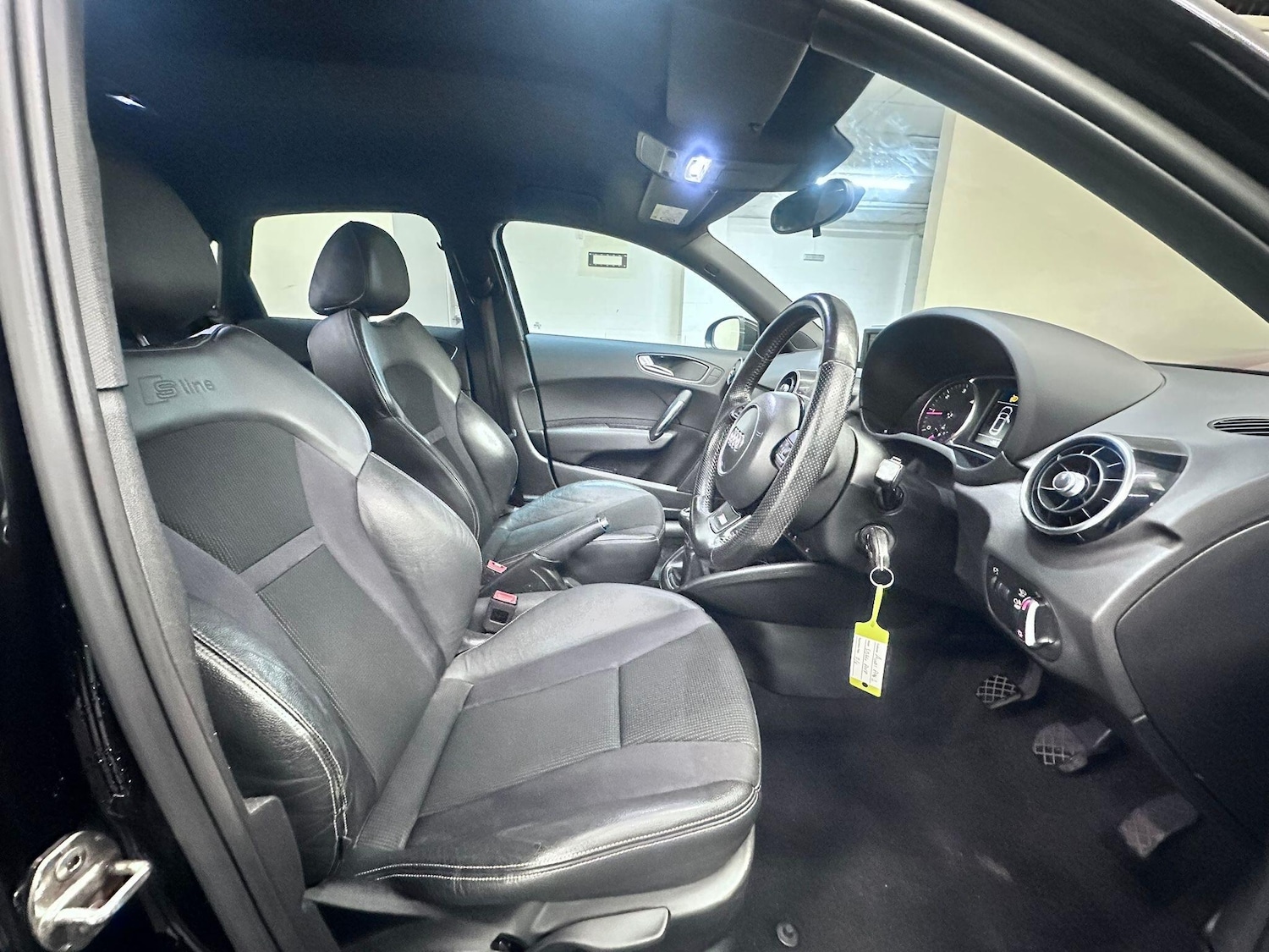 Used Audi A1 2014 for sale - 77143103: Photo 9