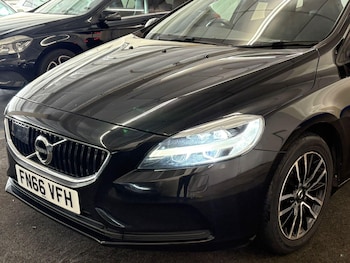 Used Volvo V40 2016 for sale - 76997347: Photo