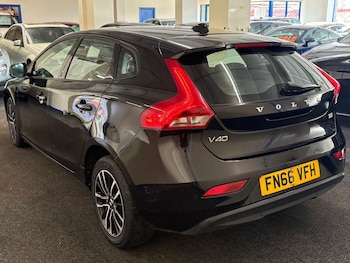 Used Volvo V40 2016 for sale - 76997347: Photo