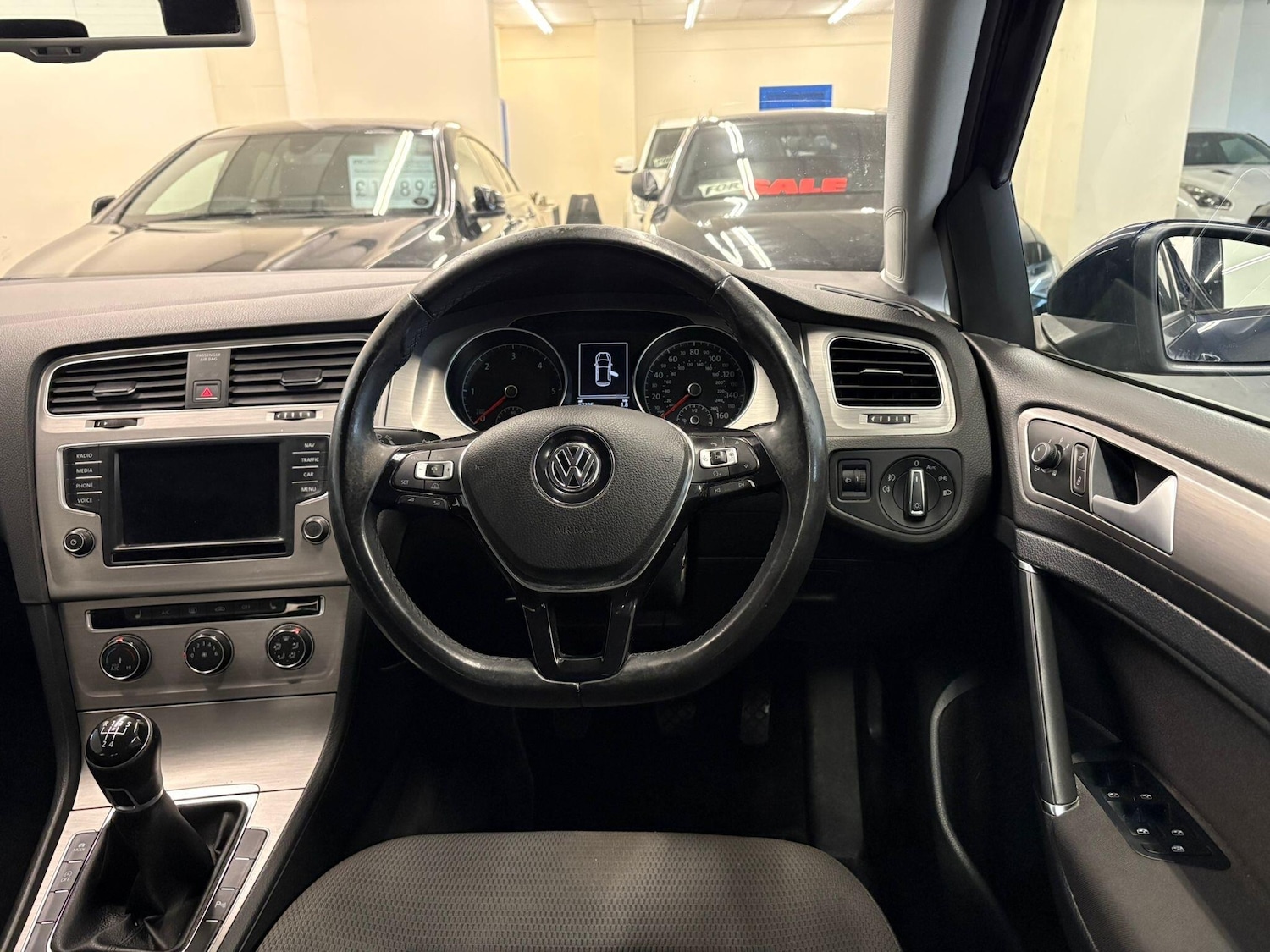 Used Volkswagen Golf 2016 for sale - 77799295: Photo 8