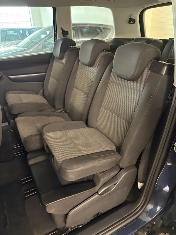 Used Volkswagen Sharan 2010 for sale - 76337460: Photo 12