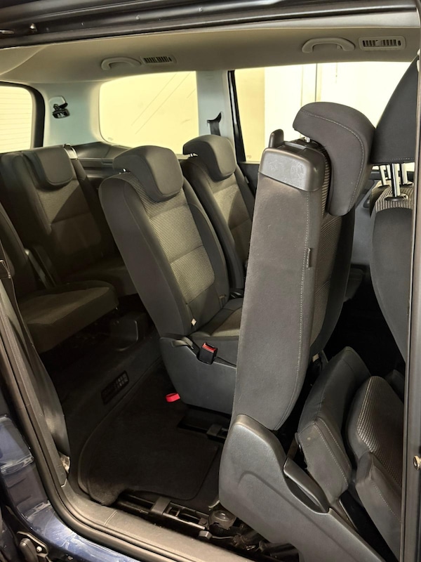Used Volkswagen Sharan 2010 for sale - 76337460: Photo 14