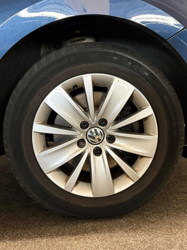 Used Volkswagen Sharan 2010 for sale - 76337460: Photo 20