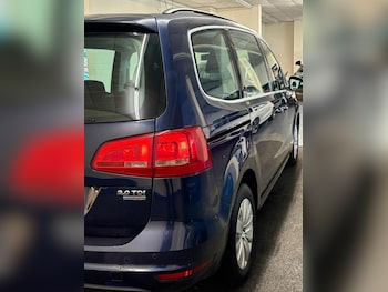 Used Volkswagen Sharan 2010 for sale - 76337460: Photo