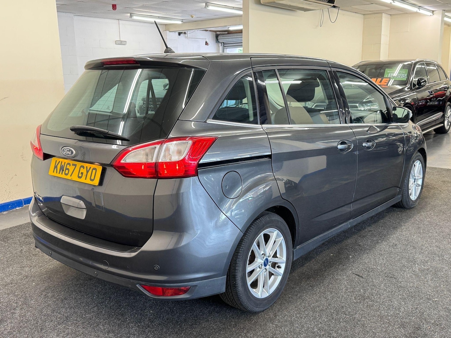 Used Ford Grand C-Max 2017 for sale - 76397907: Photo 6