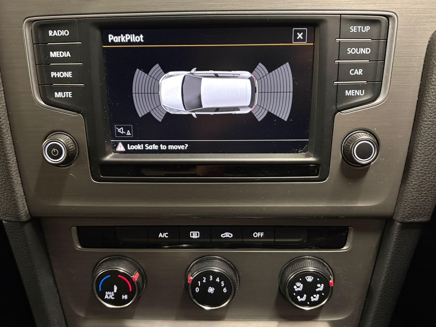 Used Volkswagen Golf 2015 for sale - 76623243: Photo 18